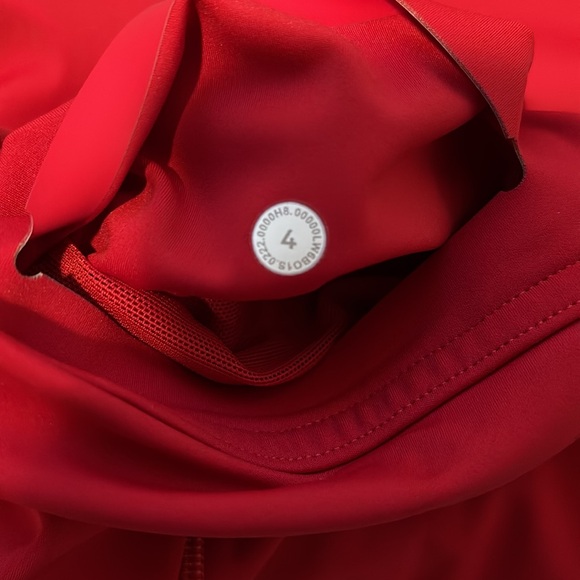 NWOT Lululemon base pace high rise crop 23” leggings - Picture 4 of 4